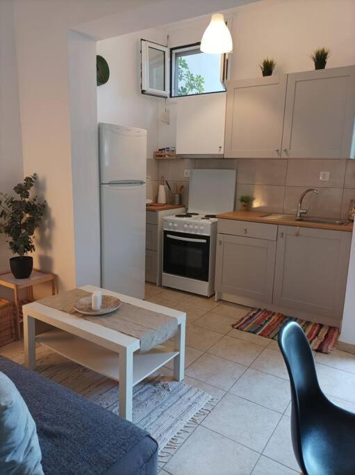 Comfy Cozy Iksia Appartement Ixia  Buitenkant foto